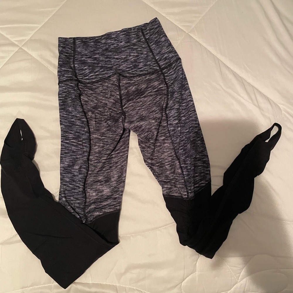 Lululemon gray and black striped dance leggings footstrap 6
